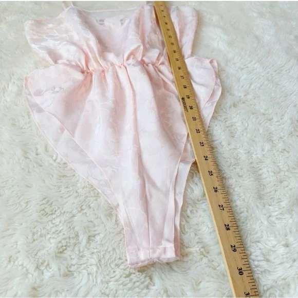 VTG La Vie En Rose Light Pink Satin Teddy Strappy
Bodysuit M Romantic Coquette - Picture 4 of 8